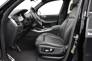 Vehicle image BMW X5 45e xDrive SAG