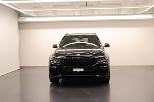 Vehicle image BMW X5 45e xDrive SAG