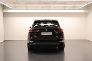 Vehicle image BMW X5 45e xDrive SAG