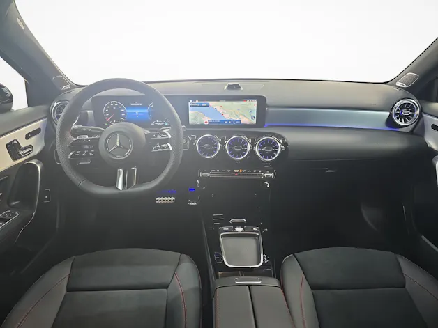 Mercedes-Benz A 250 e EQ Star AMG Line