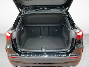 Vehicle image MERCEDES-BENZ GLA 250 e EQ Star AMG Line