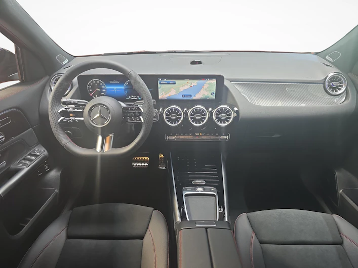 Fahrzeugbild MERCEDES-BENZ GLA 250