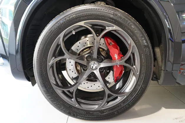 Alfa Romeo Stelvio 2.9 V6 Biturbo Q4 Quadrifoglio