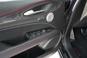 Alfa Romeo Stelvio 2.9 V6 Biturbo Q4 Quadrifoglio