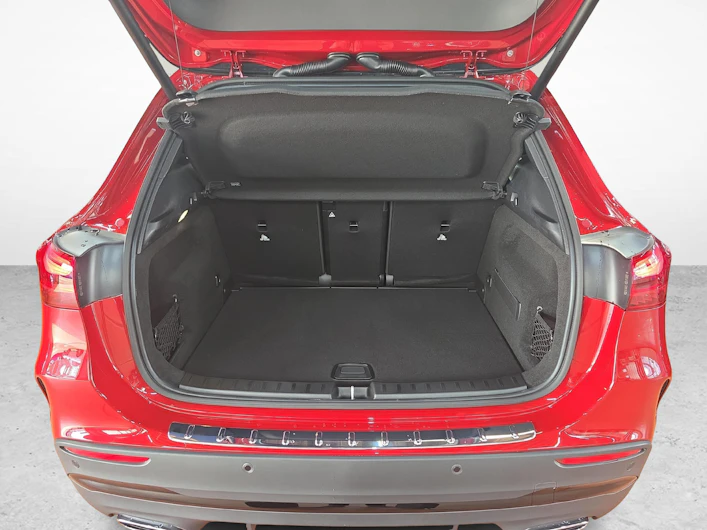 Fahrzeugbild MERCEDES-BENZ GLA 250