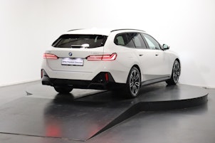 Vehicle image BMW 520d xDrive Touring