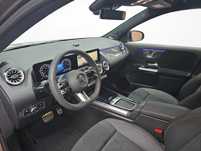 Fahrzeugbild MERCEDES-BENZ GLA 250