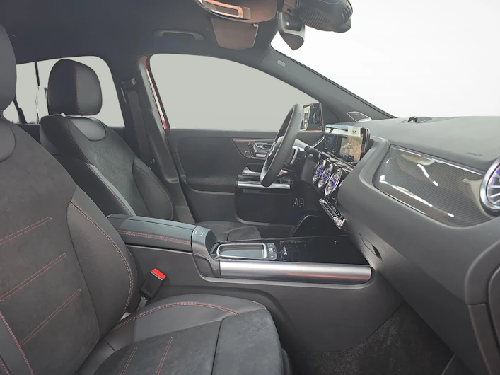 Fahrzeugbild MERCEDES-BENZ GLA 250