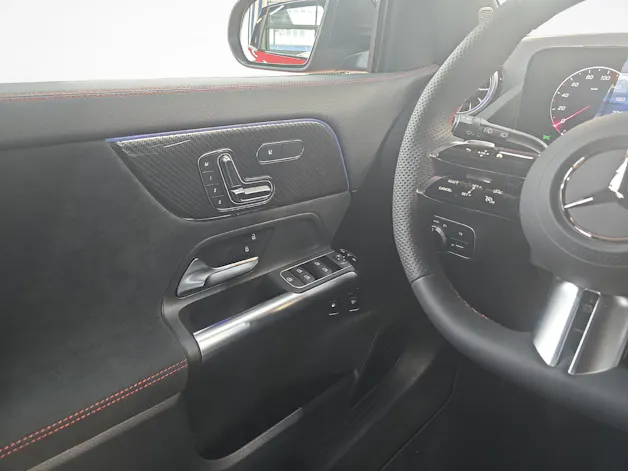 Mercedes-Benz GLA 250 e EQ Star AMG Line