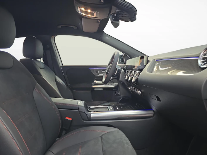 Fahrzeugbild MERCEDES-BENZ GLA 250