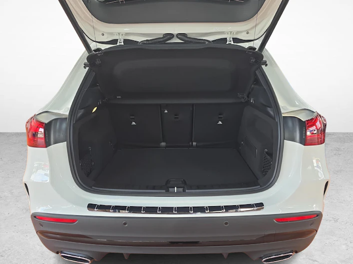 Fahrzeugbild MERCEDES-BENZ GLA 250