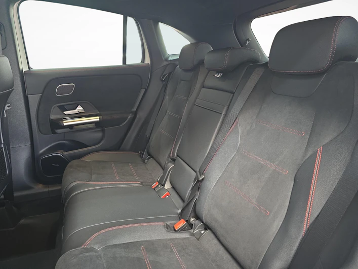 Fahrzeugbild MERCEDES-BENZ GLA 250