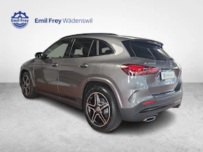 Fahrzeugbild MERCEDES-BENZ GLA 250 4MATIC Swiss Star