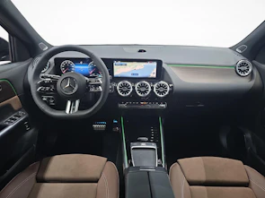 Fahrzeugbild MERCEDES-BENZ GLA 250 4MATIC Swiss Star