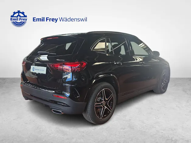 Mercedes-Benz GLA 250 4MATIC Swiss Star AMG Line