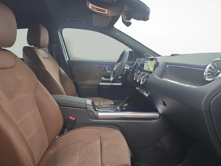 Fahrzeugbild MERCEDES-BENZ GLA 250