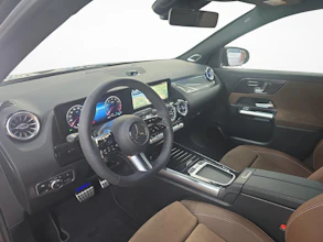 https://vehicle.imgix.net/4028414/f445b686-7af2-4a74-9703-98434055a5e8.jpg