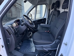 Vehicle image FIAT Ducato 290 35 Kaw. 3450 L2H2 2.2 Swiss Edition