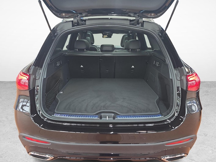 Vehicle image MERCEDES-BENZ GLC 400