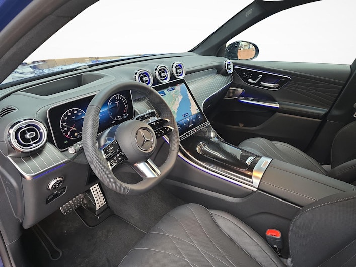 Vehicle image MERCEDES-BENZ GLC 400