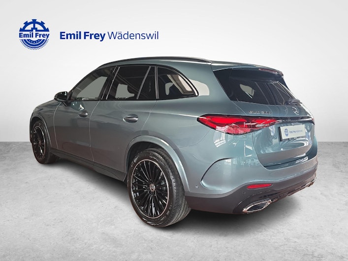 Vehicle image MERCEDES-BENZ GLC 300