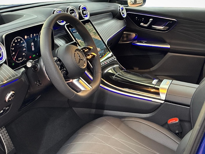 image du véhicule MERCEDES-BENZ GLC 400