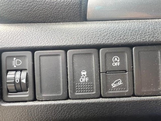 Vehicle image 15 Vehicle image 15