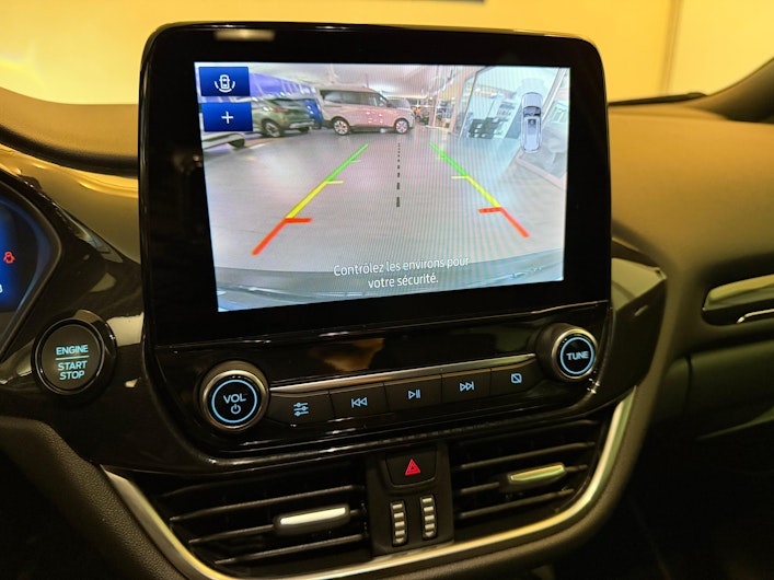 Vehicle image FORD PUMA