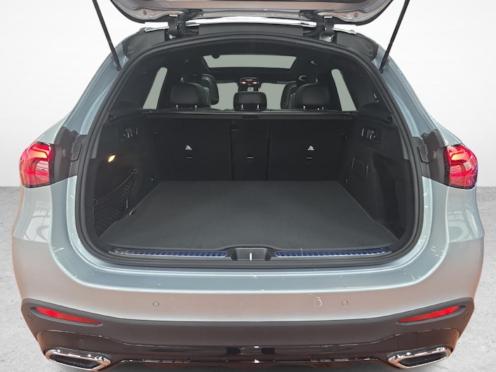 Vehicle image MERCEDES-BENZ GLC 220