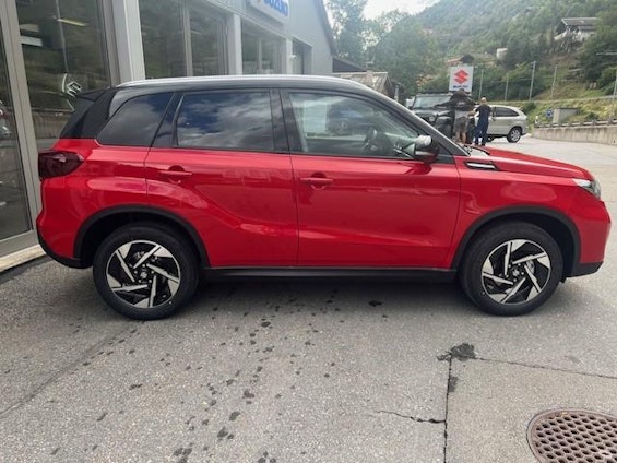 Vehicle image 6 Vehicle image 6