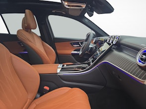 Vehicle image MERCEDES-BENZ GLC 300 4MATIC AMG Line