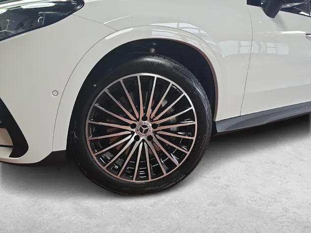 Mercedes-Benz GLC 300 4MATIC AMG Line