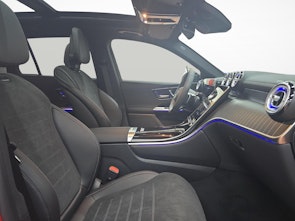 Vehicle image MERCEDES-BENZ GLC 300 AMG Line 4matic