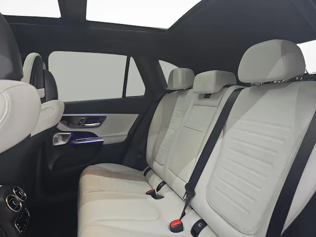 Mercedes-Benz GLC 300 4MATIC AMG Line