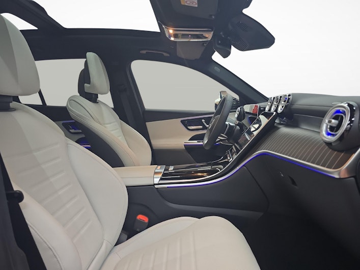 Vehicle image MERCEDES-BENZ GLC 300