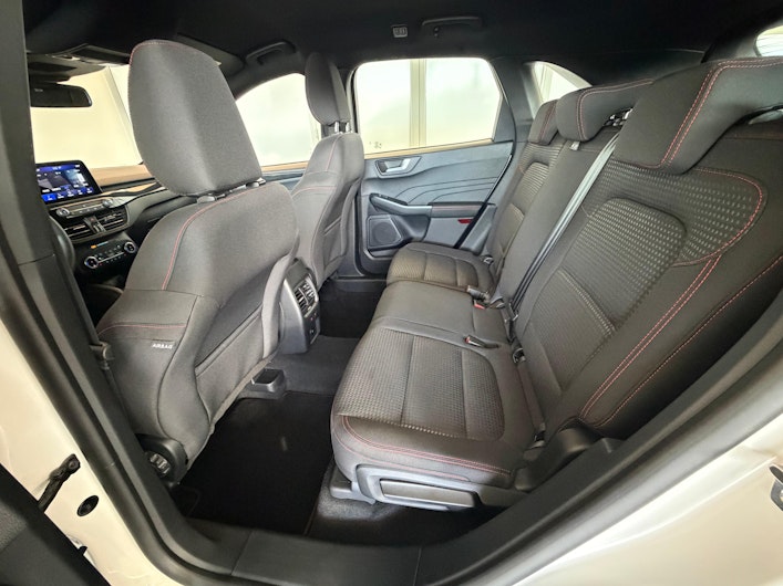 Vehicle image FORD KUGA