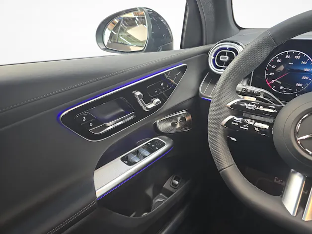 Mercedes-Benz GLC 300 4MATIC AMG Line