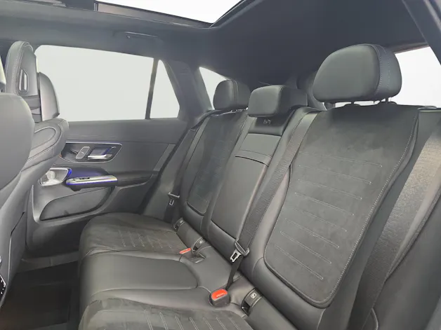 Mercedes-Benz GLC 300 4MATIC AMG Line