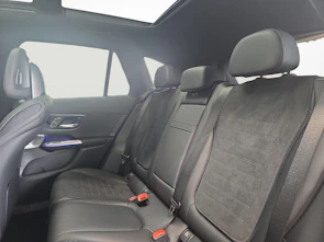 Fahrzeugbild MERCEDES-BENZ GLC 300 4MATIC AMG Line