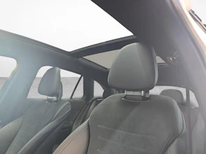 Fahrzeugbild MERCEDES-BENZ GLC 300 4MATIC AMG Line