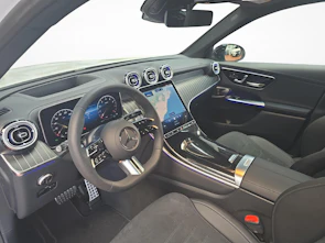 Fahrzeugbild MERCEDES-BENZ GLC 300 4MATIC AMG Line