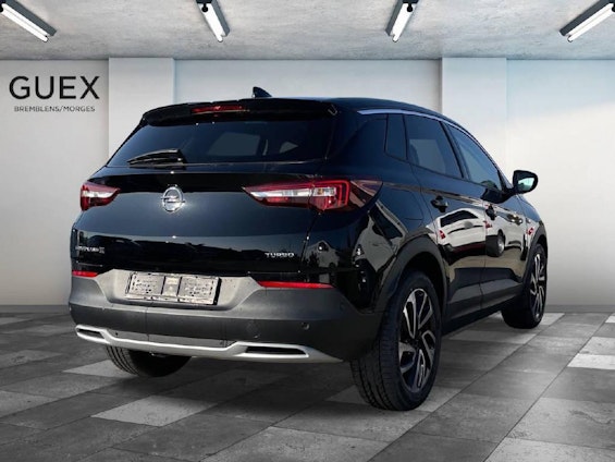 Vehicle image 3 Vehicle image 3