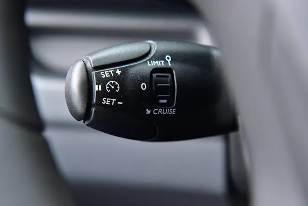 Opel Vivaro combi 2.7t S 1.5 CDTI Essentia S/S