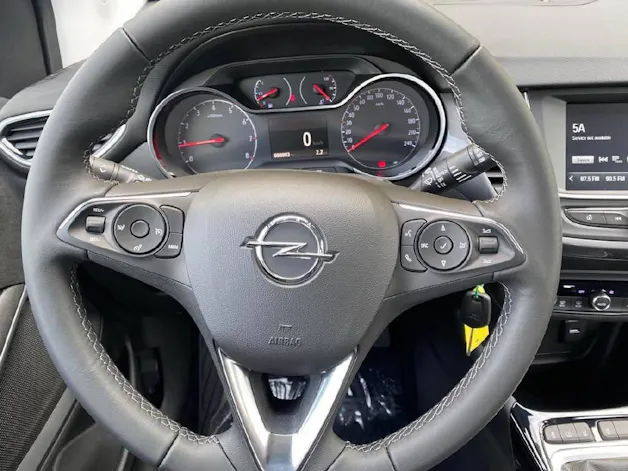 Opel Crossland 1.2 T Elegance