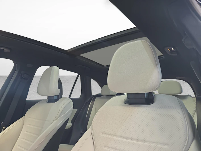 Fahrzeugbild MERCEDES-BENZ GLC 400