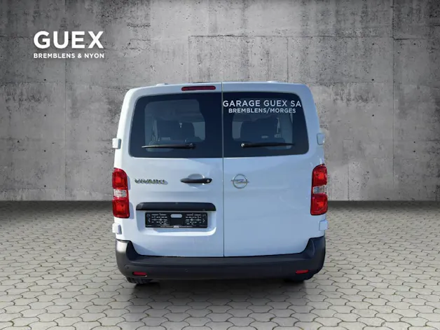 Opel Vivaro combi 2.8 t M 2.0 D 177 S/S