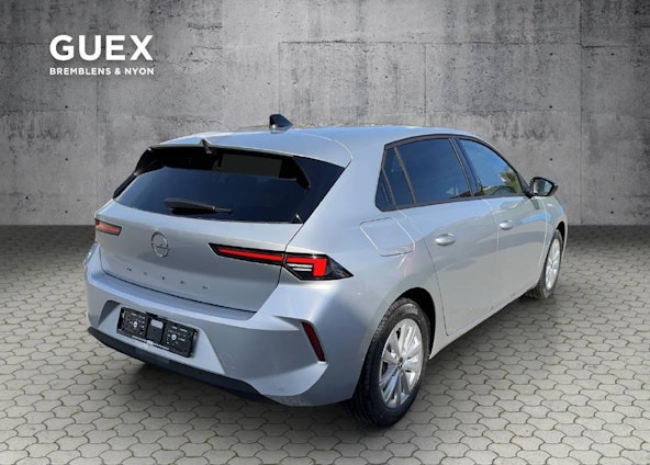 Vehicle image 4 Vehicle image 4