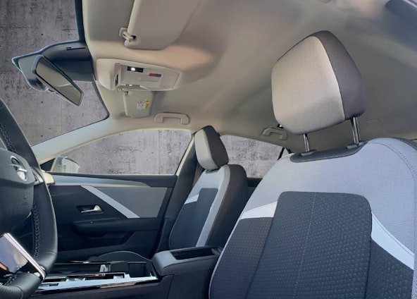 Vehicle image 15 Vehicle image 15