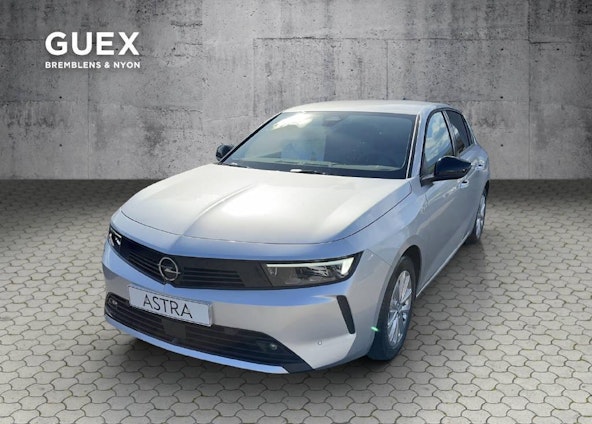 First vehicle image First vehicle image