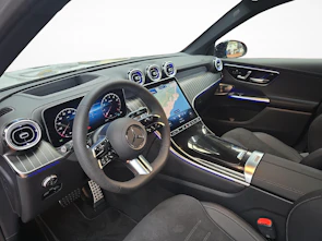 Fahrzeugbild MERCEDES-BENZ GLC 300 4MATIC AMG Line